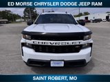 Used 2020 Chevrolet Silverado 1500 Custom w/ Custom Value Package image 2