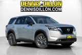 New 2025 Nissan Pathfinder S image 2