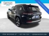 New 2023 Jeep Grand Cherokee 4WD 4xe w/ Luxury Tech Group II image 5