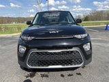 Used 2022 Kia Soul LX w/ Technology Package image 4