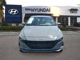 Certified 2022 Hyundai Elantra SEL image 2