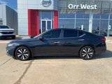 Used 2021 Nissan Altima 2.5 SV image 2