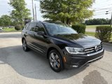 Used 2021 Volkswagen Tiguan SEL image 2