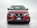 Used 2021 Nissan Rogue Sport SV image 2
