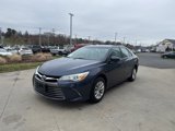 Used 2016 Toyota Camry LE image 3