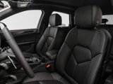 Certified 2024 Porsche Macan image 5