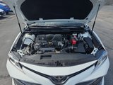 Used 2018 Toyota Camry LE image 2