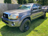 Used 2011 Toyota Tacoma 4x4 Double Cab image 2