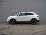 Used 2017 Lincoln MKC Reserve w/ Lincoln MKC Climate Package image 2