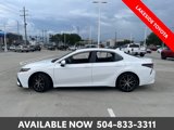 Used 2024 Toyota Camry SE image 2