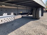 Used 2021 Isuzu NPR image 5