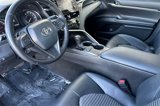 Used 2021 Toyota Camry SE image 6