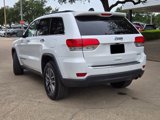 Used 2018 Jeep Grand Cherokee Limited w/ Luxury Group II image 3