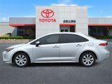 Used 2022 Toyota Corolla LE image 2