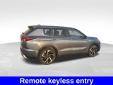 Used 2022 Mitsubishi Outlander SE image 4