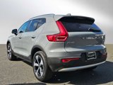 Certified 2024 Volvo XC40 B5 Plus image 3
