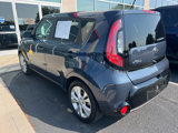 Used 2016 Kia Soul + image 4