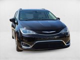 Used 2017 Chrysler Pacifica Touring-L image 3