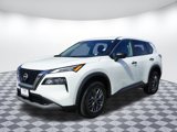 Used 2023 Nissan Rogue S image 3