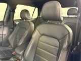 Used 2019 Volkswagen GTI SE image 5