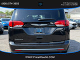 Used 2018 Chrysler Pacifica Touring-L image 5