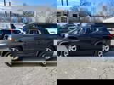 Used 2018 GMC Acadia SLE image 4