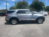 Used 2022 Ford Explorer 2WD image 2