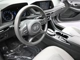 Used 2021 Hyundai Sonata SE image 4