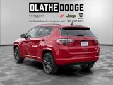 Certified 2022 Jeep Compass Limited image 3