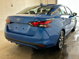 Used 2023 Nissan Versa SV image 5