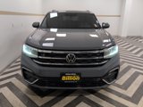 Used 2020 Volkswagen Atlas Cross Sport SE w/ Panoramic Sunroof Package image 3