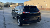 Used 2016 Jeep Cherokee Latitude w/ Comfort/Convenience Group image 5