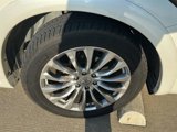 Used 2016 INFINITI QX80 4WD w/ Deluxe Technology Package image 4