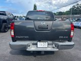 Used 2010 Nissan Frontier SE image 4