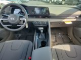 New 2025 Hyundai Elantra SE image 5