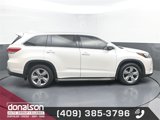 Used 2017 Toyota Highlander FWD V6 image 2