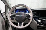 Certified 2020 Chrysler Pacifica Limited w/ Advanced Safetytec Group image 4