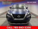 Used 2023 Nissan Rogue SV image 2