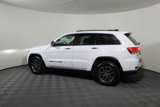 Used 2017 Jeep Grand Cherokee Limited w/ Luxury Group II image 5