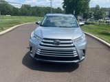Used 2018 Toyota Highlander SE image 3