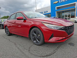 Used 2022 Hyundai Elantra SEL image 2