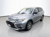 Used 2017 Mitsubishi Outlander ES image 3