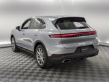 Used 2024 Porsche Cayenne image 2