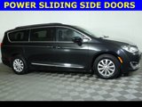 Used 2017 Chrysler Pacifica Touring-L image 5
