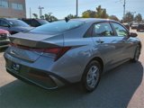 New 2025 Hyundai Elantra SE image 4