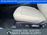 New 2024 Ford Edge SE image 6