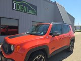 Used 2016 Jeep Renegade Trailhawk image 2