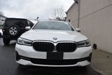 Used 2022 BMW 530i xDrive w/ Premium Package image 3