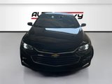 Used 2018 Chevrolet Malibu LT image 2