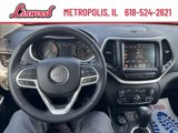 Used 2018 Jeep Cherokee Latitude Plus image 2